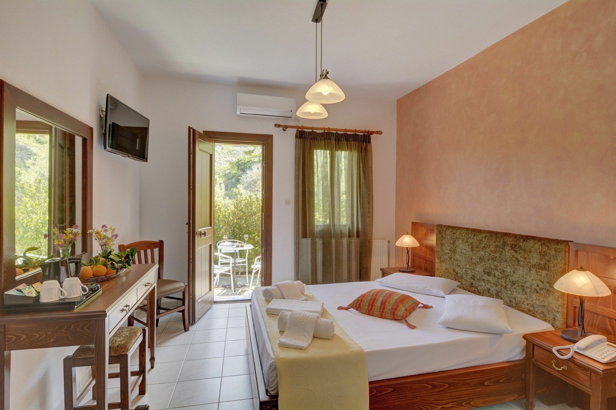Hotel Agnadi - Horefto Exterior photo